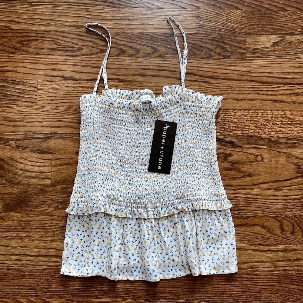 NWT Ditsy Floral Smocked Top - Festival Wear‎ Size Medium